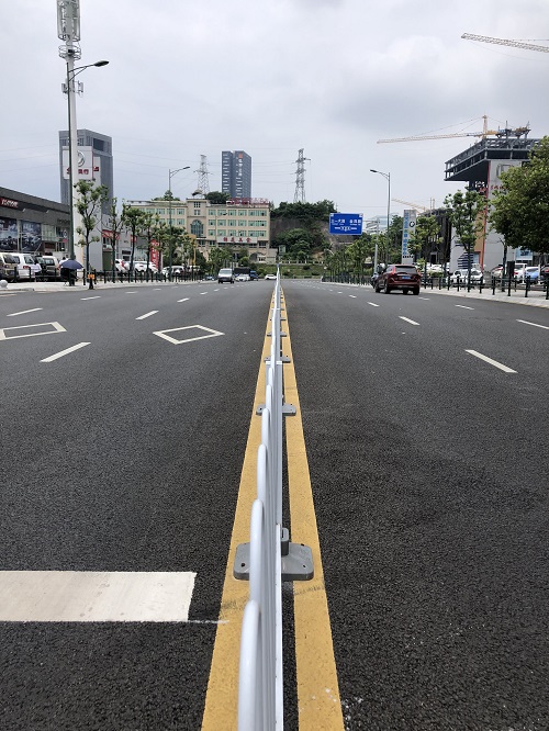 長(zhǎng)沙太空金路橋材料有限公司,雙鋼輪壓路機(jī),福格勒瀝青攤鋪機(jī),AC系列,AF系列,SBS系列