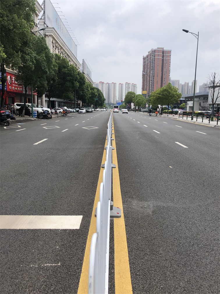 長沙太空金路橋材料有限公司,雙鋼輪壓路機(jī),福格勒瀝青攤鋪機(jī),AC系列,AF系列,SBS系列